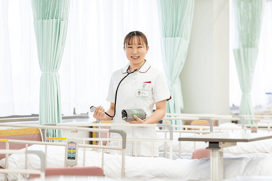 看護学科4年（羽水高出身）玉村綾音さん